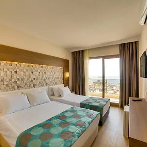 https://ada-class-hotel-kusadasi.kusadasihotels.org